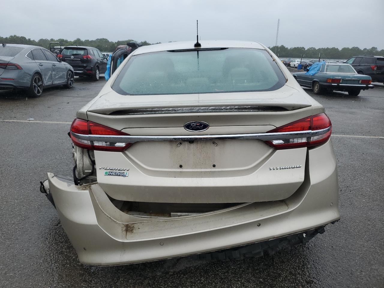 Ford Fusion Titanium Phev