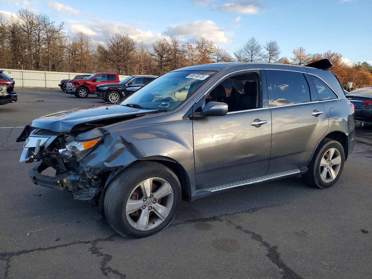 Salvage Acura MDX Image