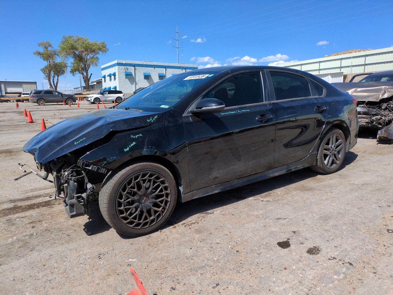 Salvage Kia Forte Image
