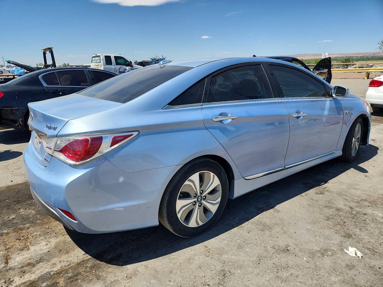 Hyundai SONATA Hybrid