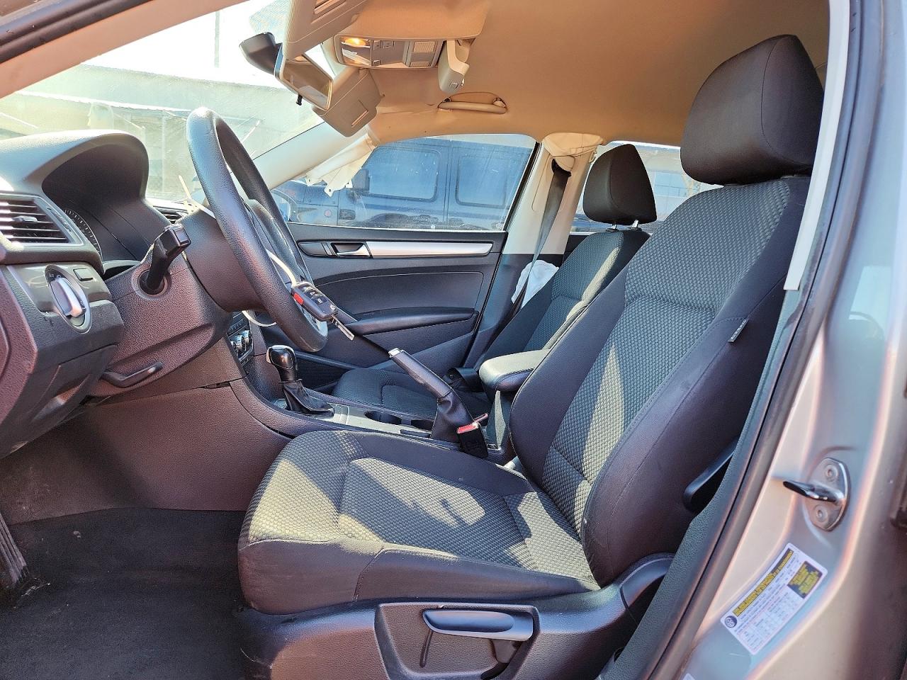 Volkswagen Passat S