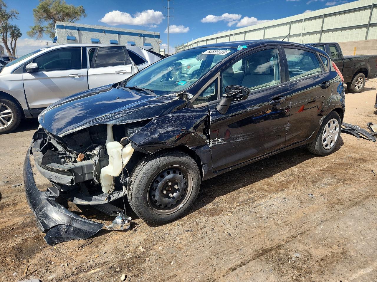 Salvage Ford Fiesta Image