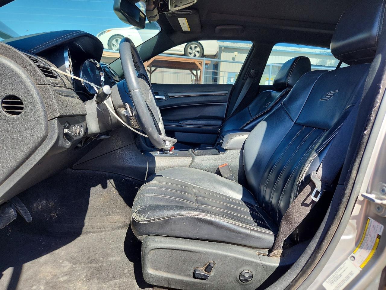 Chrysler 300 S