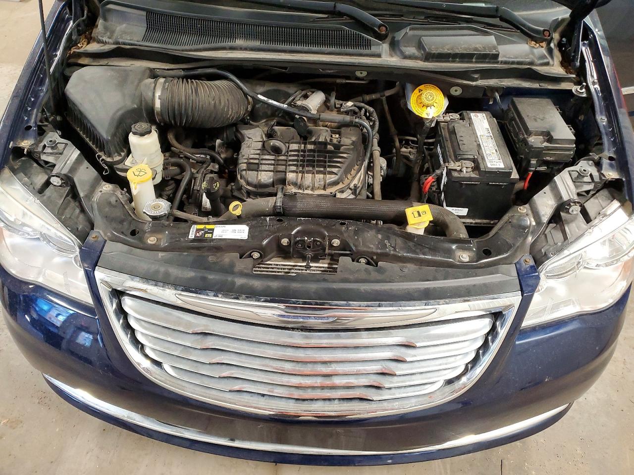Chrysler Minivan Touring L