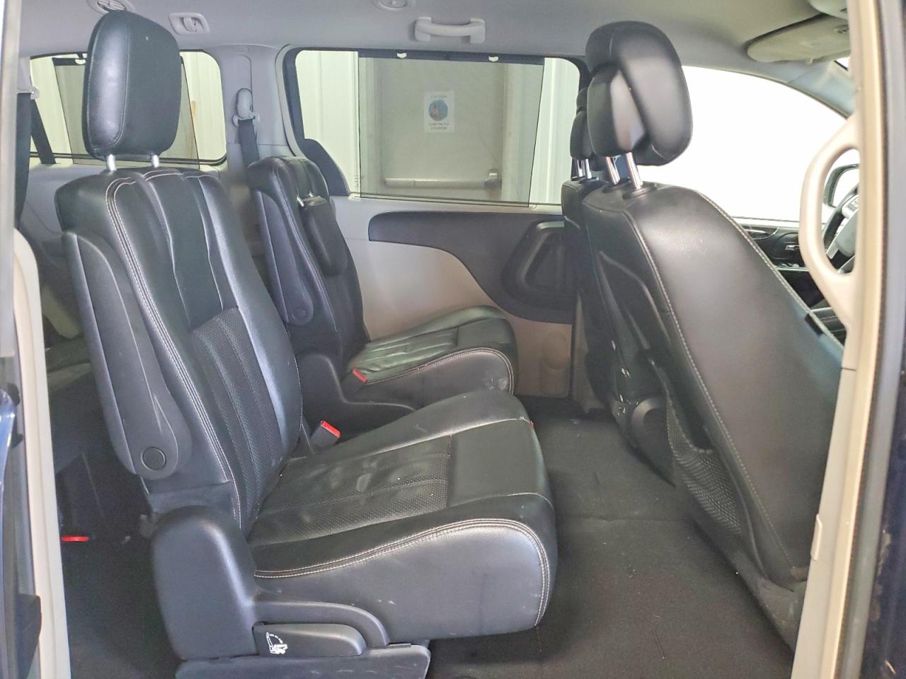 Chrysler Minivan Touring L