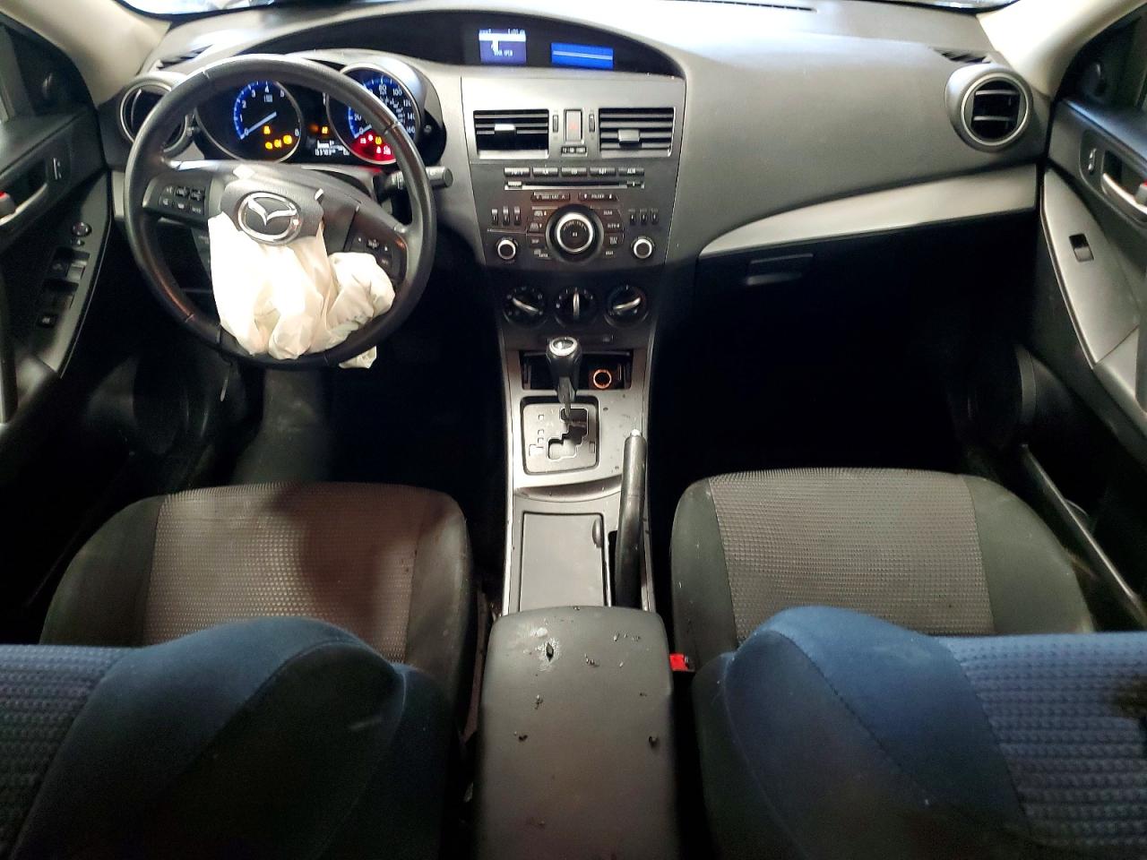 Mazda 3 I