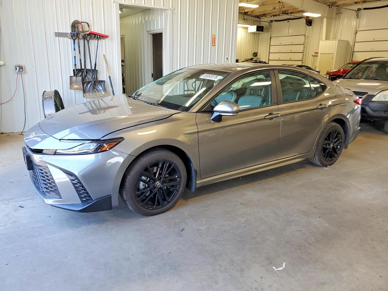 Salvage Toyota Camry Image