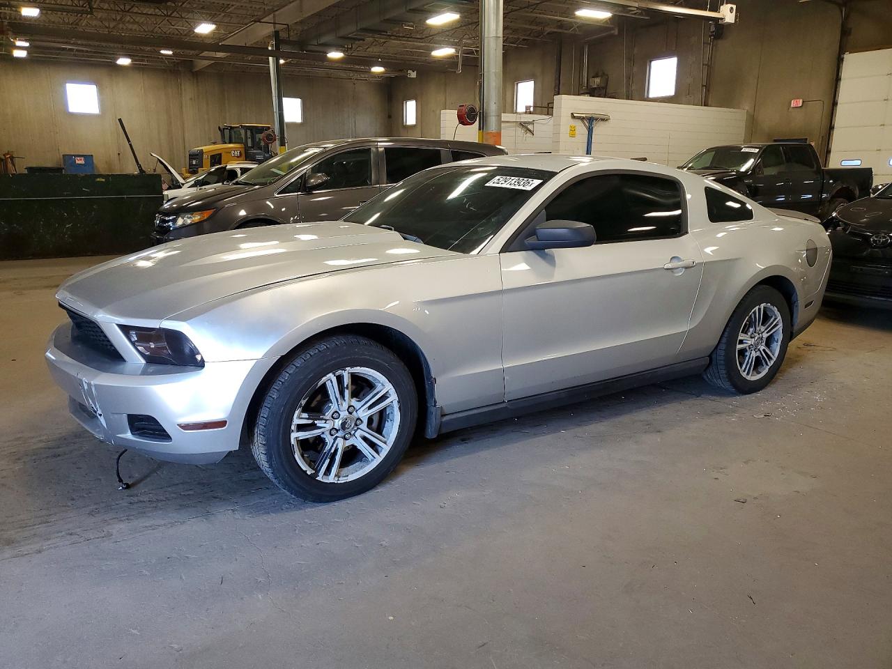 Salvage Ford Mustang Image