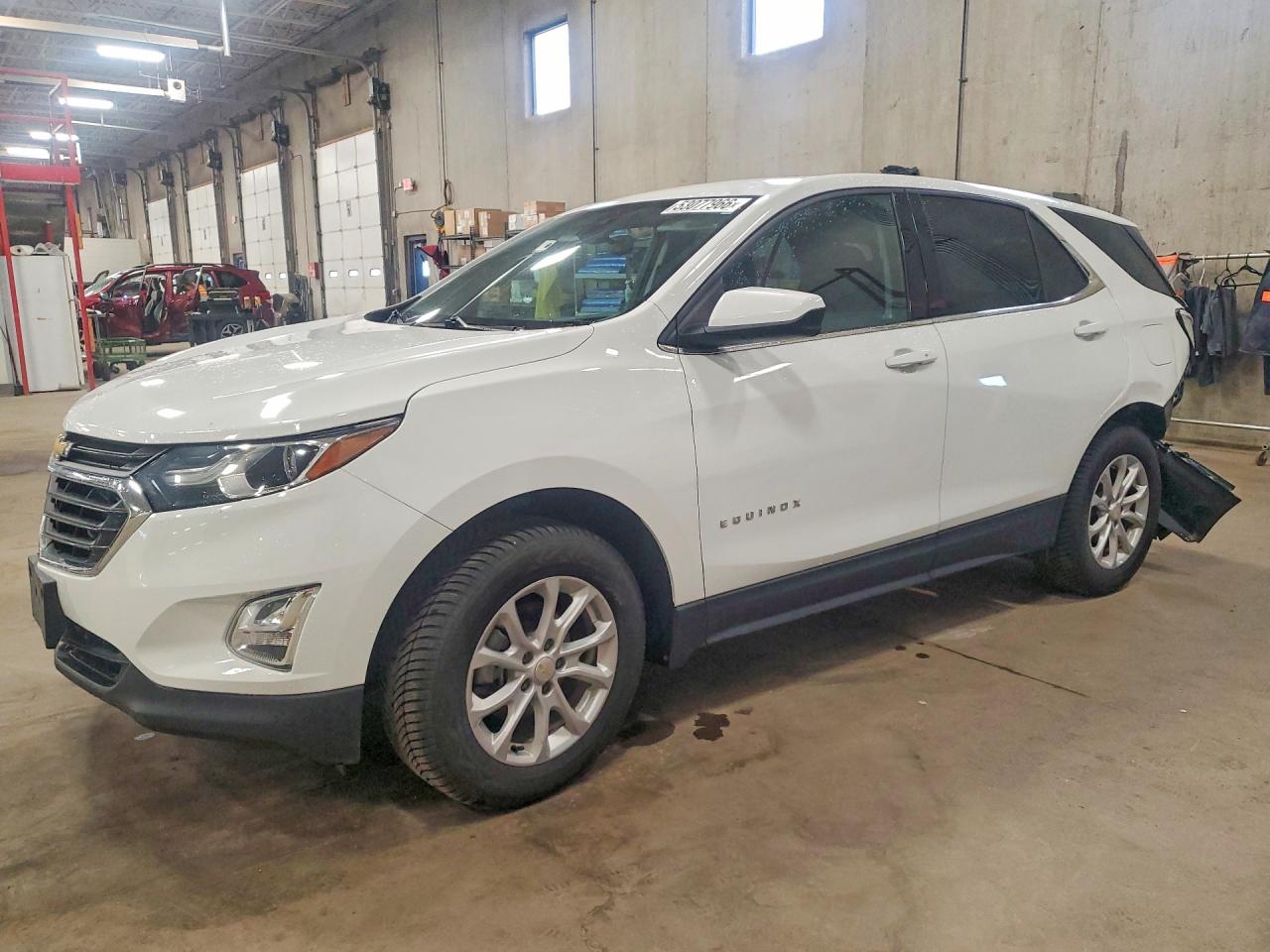 Salvage Chevrolet Equinox Image