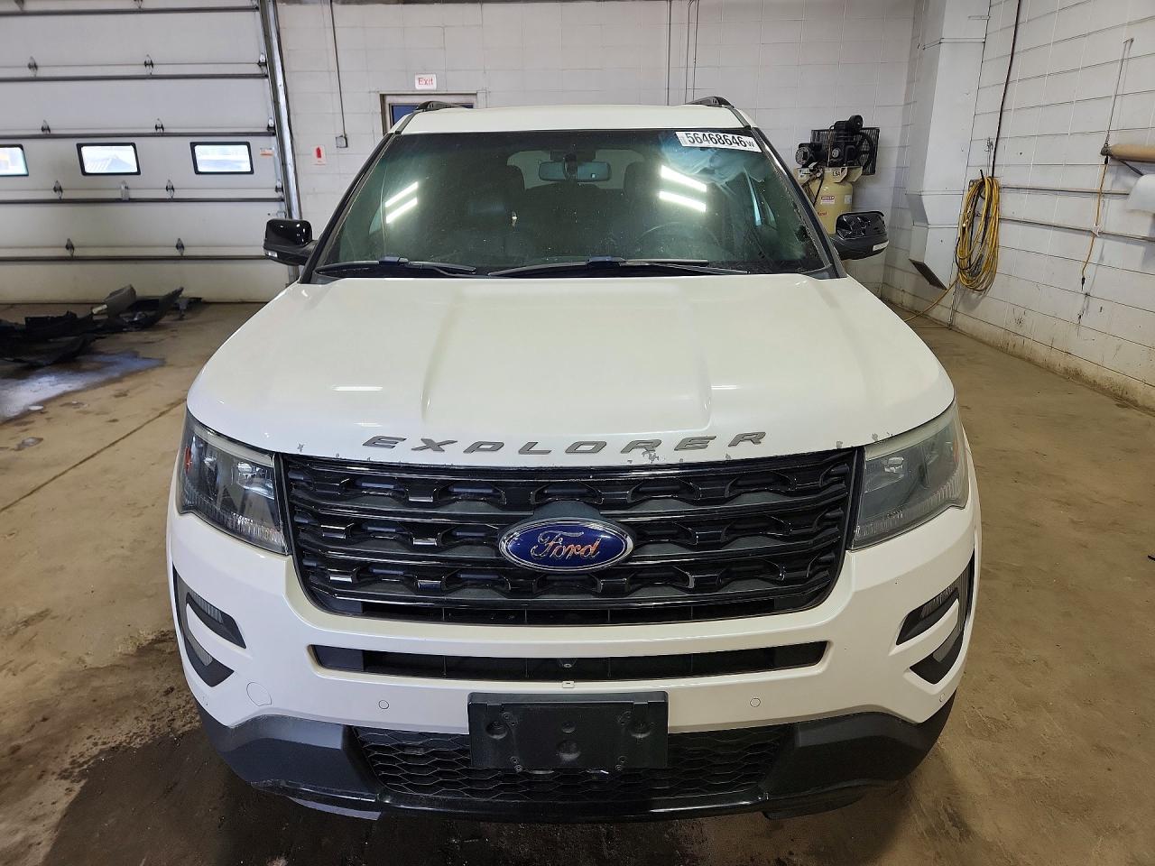 Ford Explorer Sport