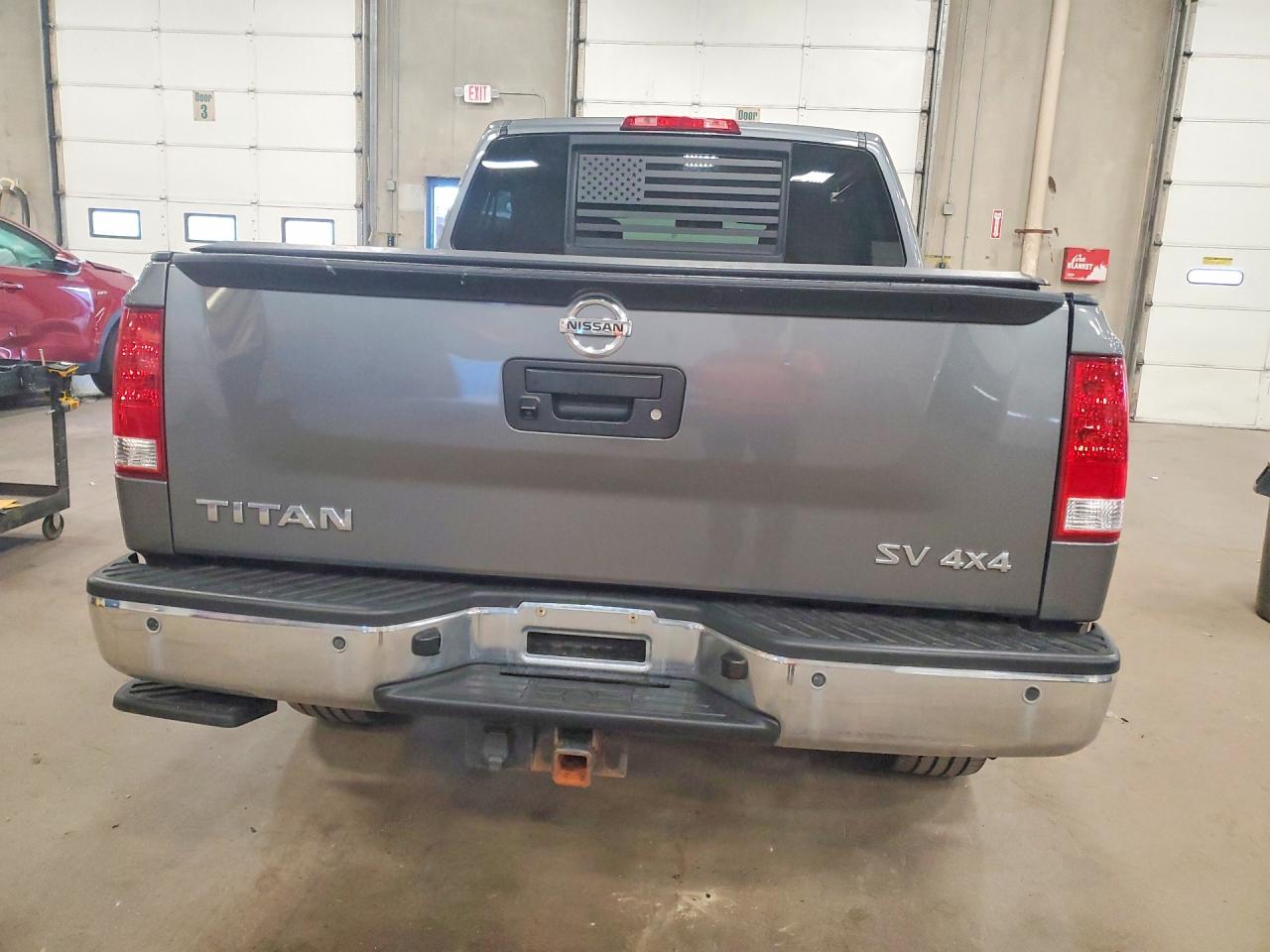 Nissan Titan Sv