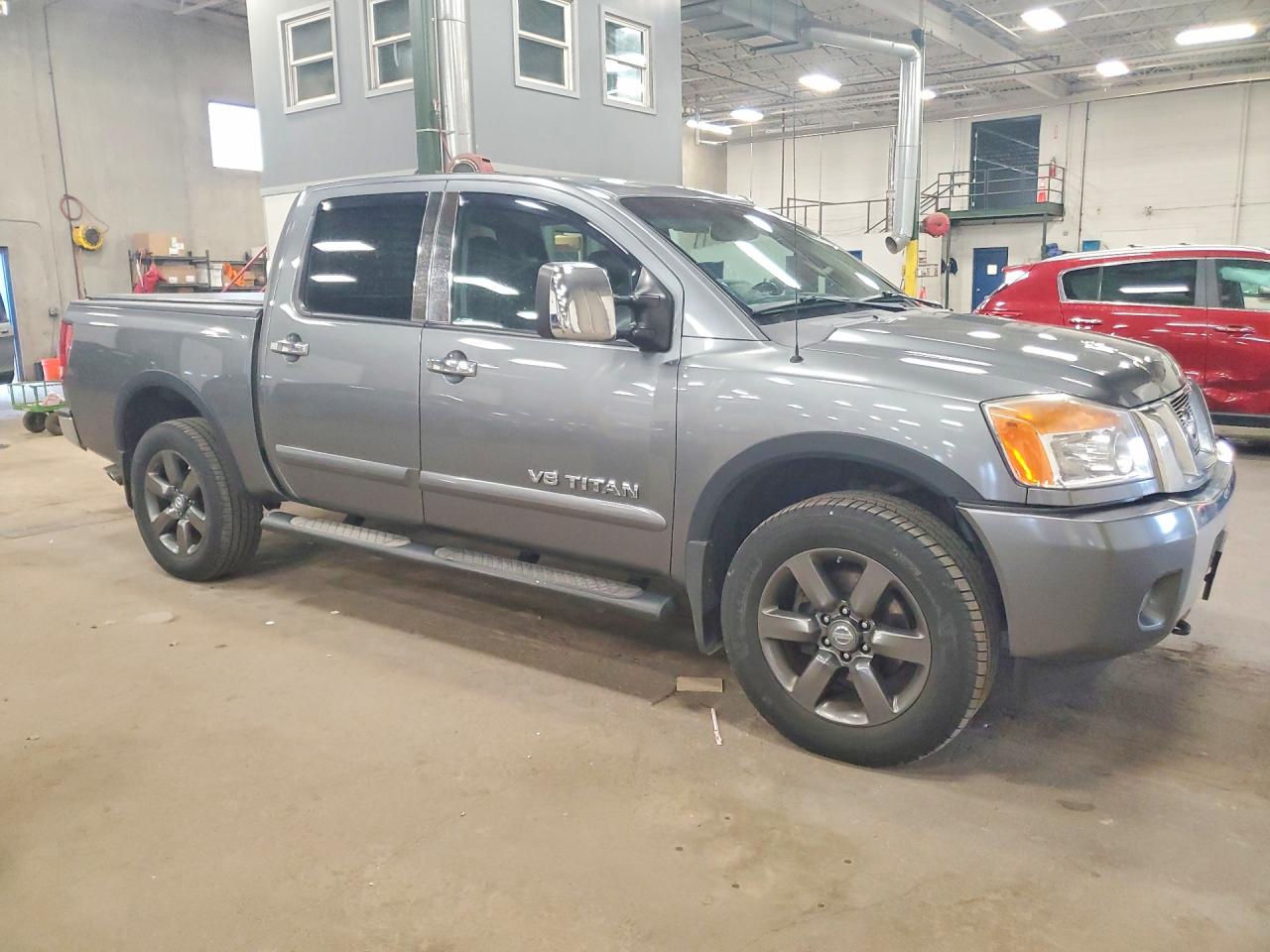 Nissan Titan Sv