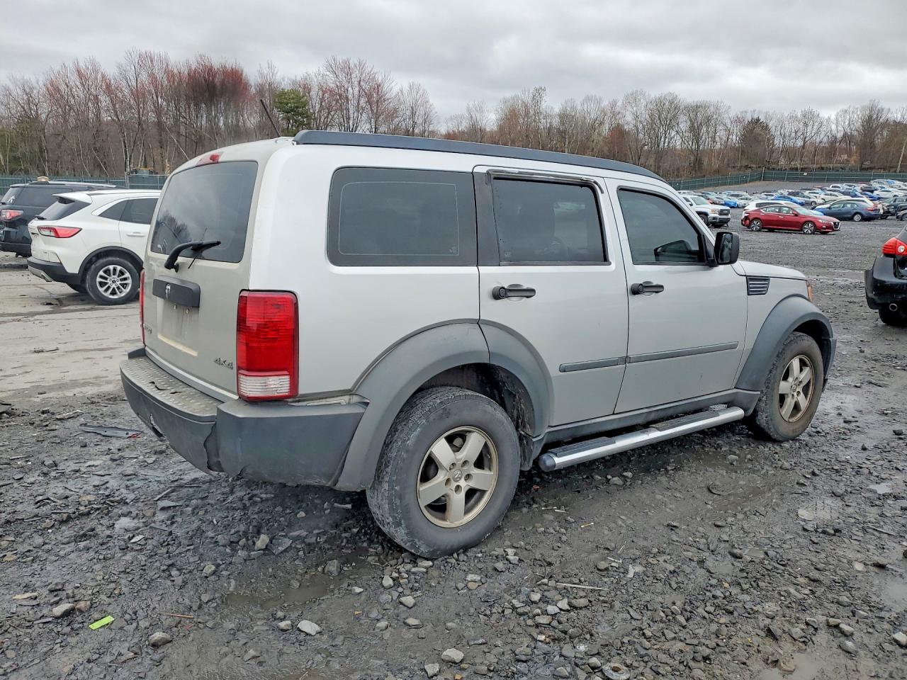 Dodge Nitro Sxt