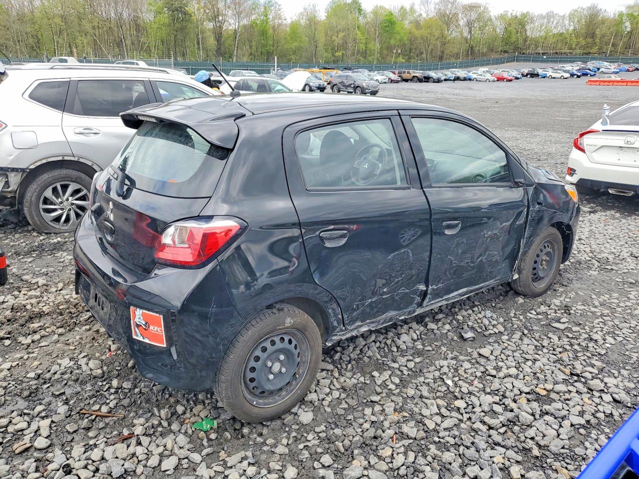 Mitsubishi Mirage Es