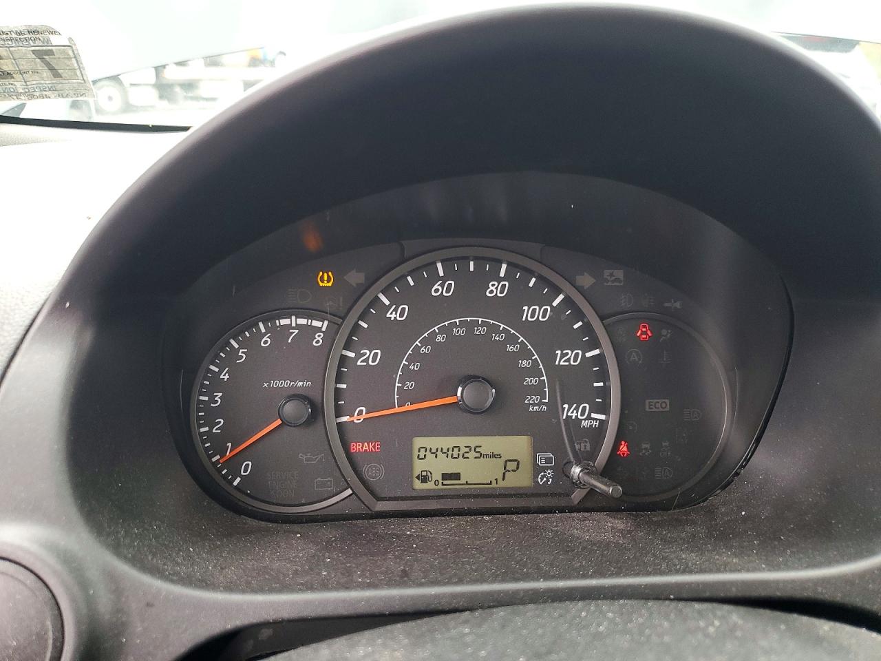 Mitsubishi Mirage Es