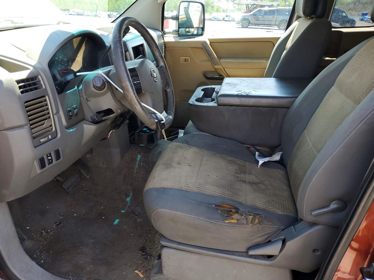 Nissan Titan Xe