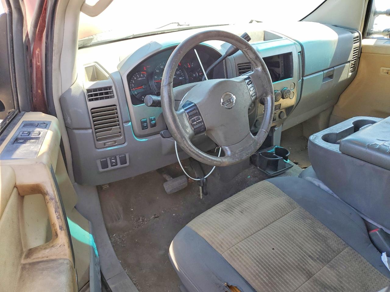 Nissan Titan Xe