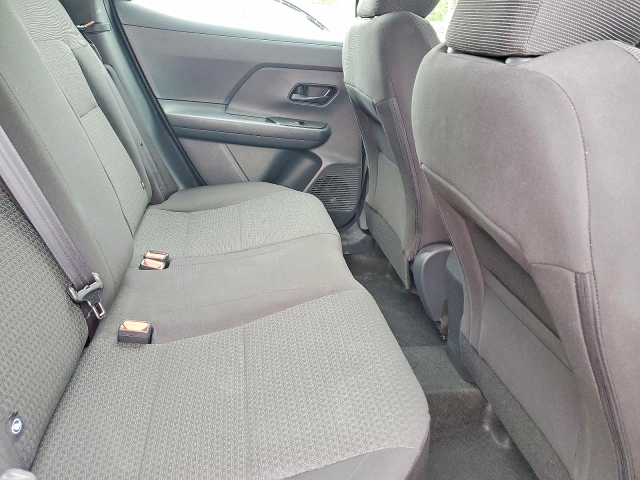 Nissan Kicks S