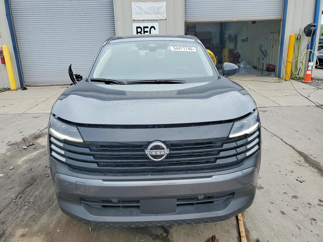 Nissan Kicks S