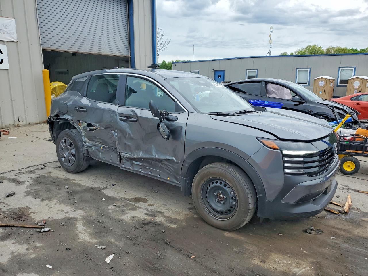 Nissan Kicks S