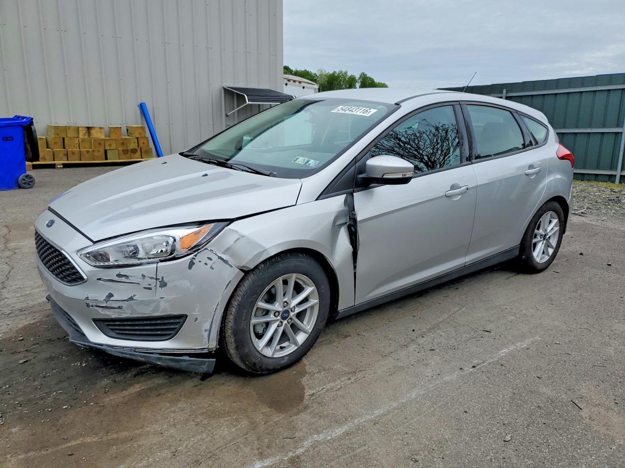 Salvage Ford Focus Image