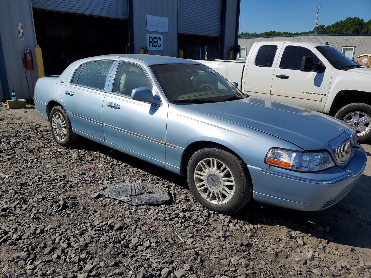 Lincoln Towncar Signature Limited