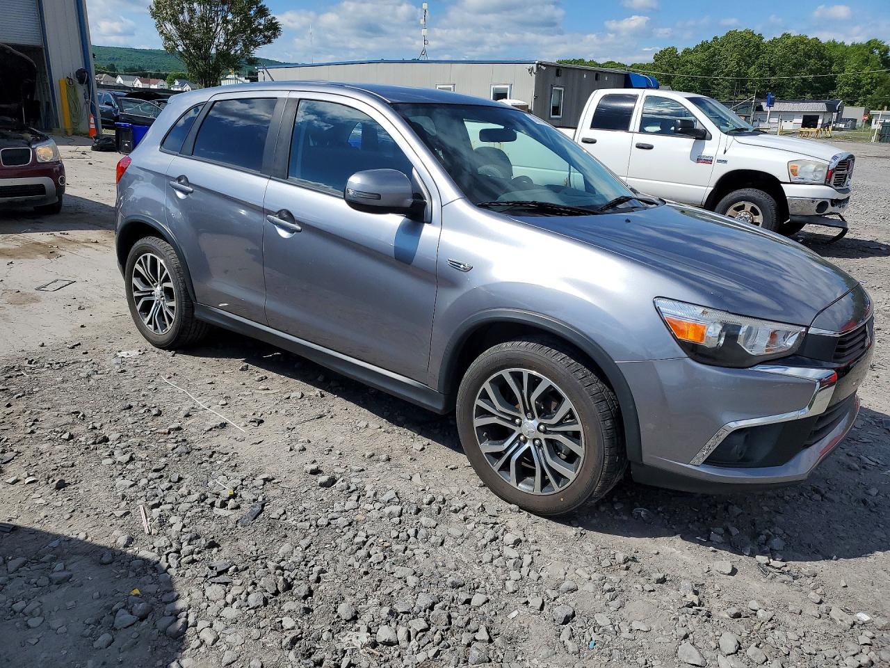 Mitsubishi Outlander Es