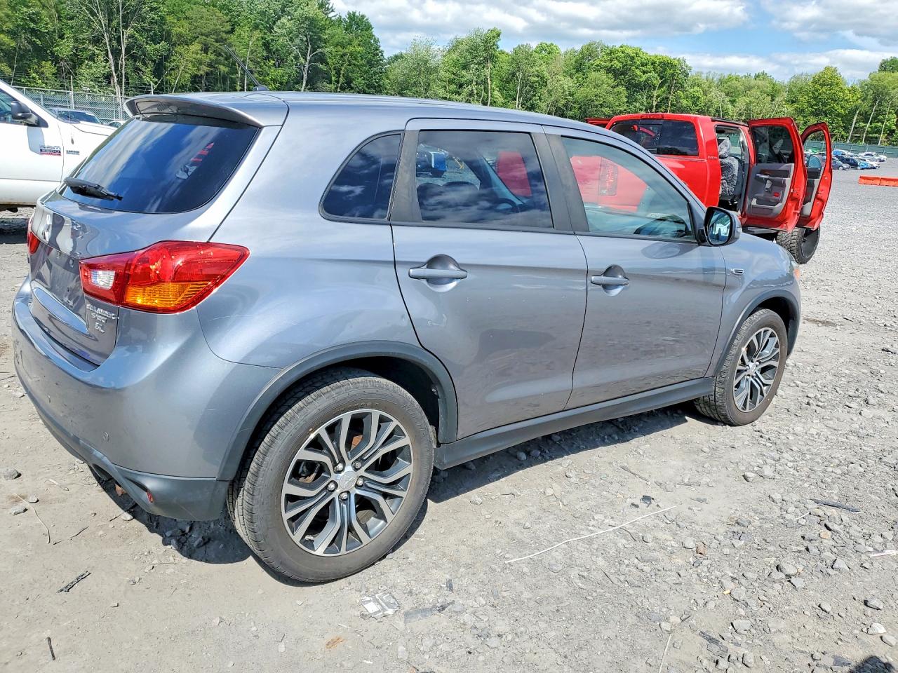 Mitsubishi Outlander Es