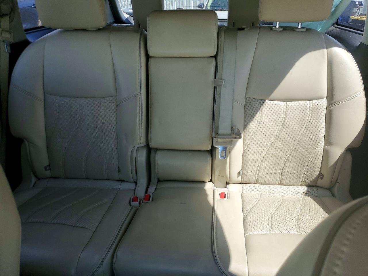 INFINITI Qx Base