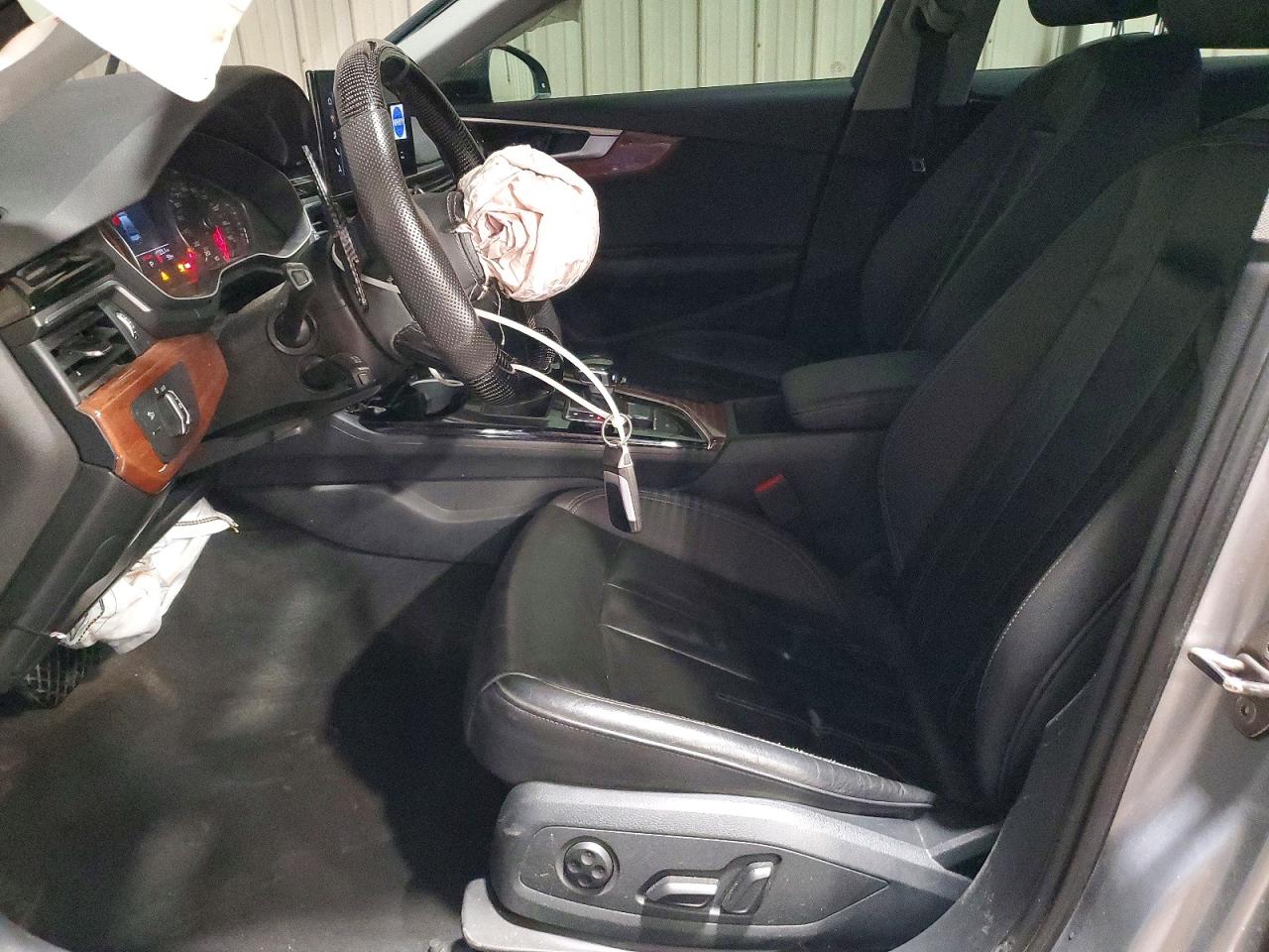 Audi A4 Premium 40