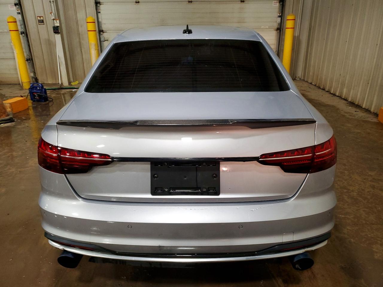 Audi A4 Premium 40