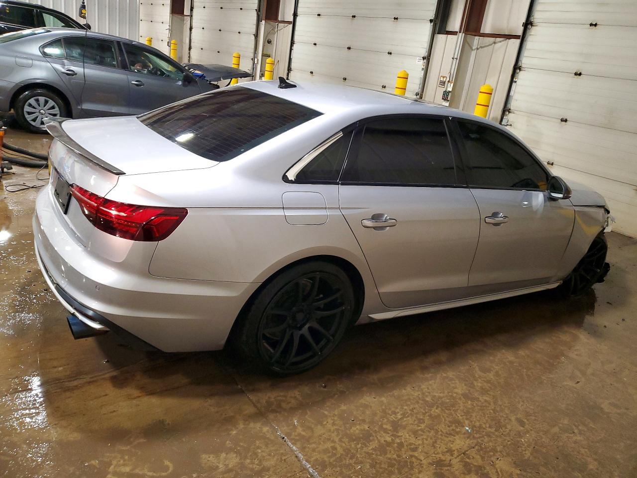 Audi A4 Premium 40