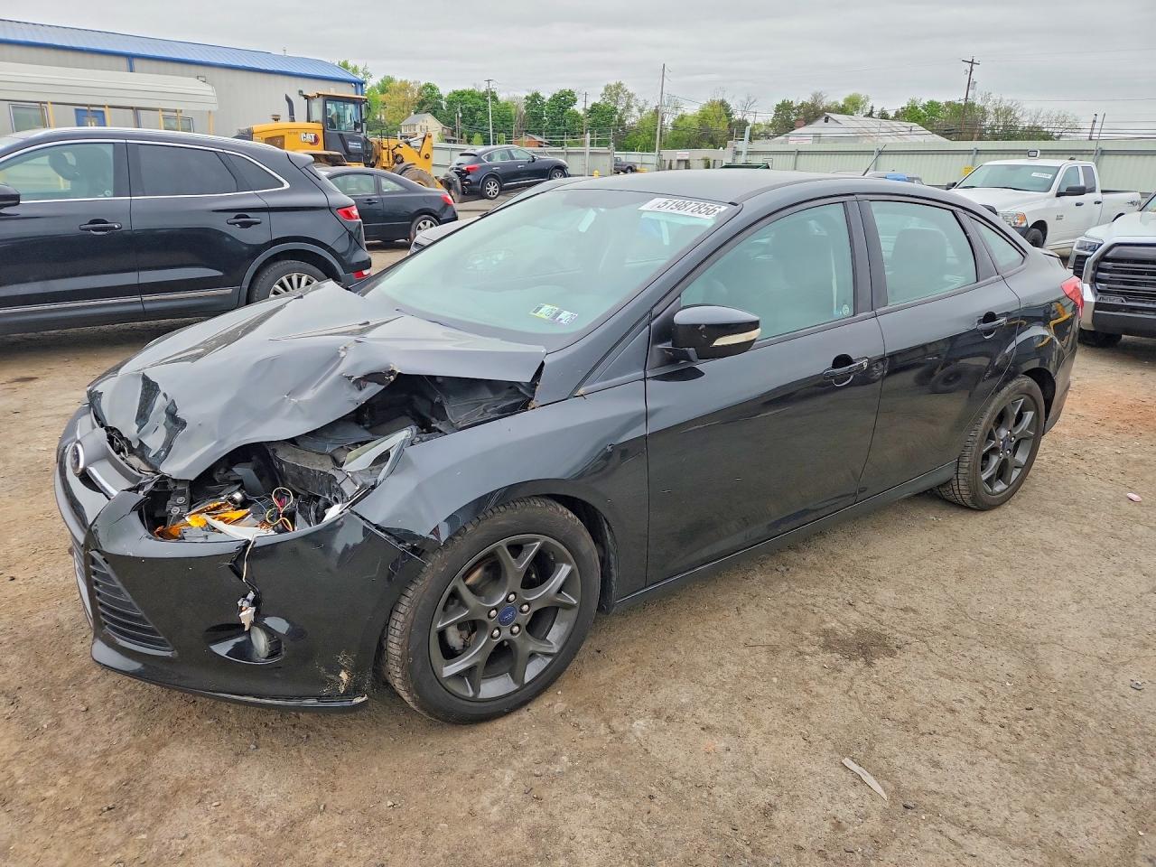 Salvage Ford Focus Image