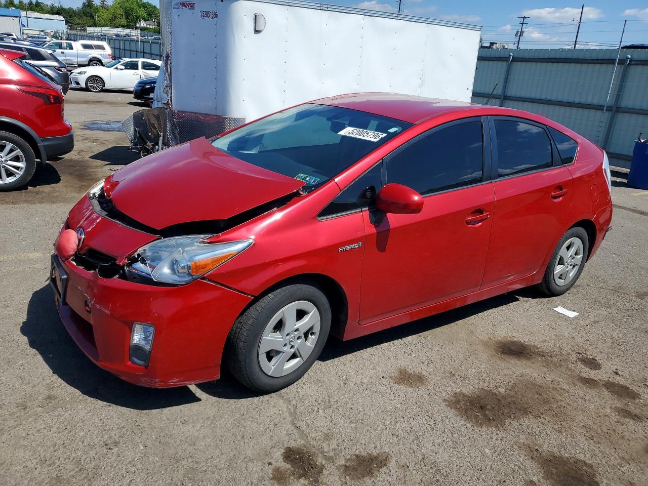Salvage Toyota Prius Image