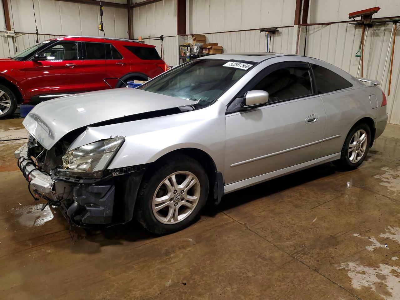 Salvage Honda Accord Image