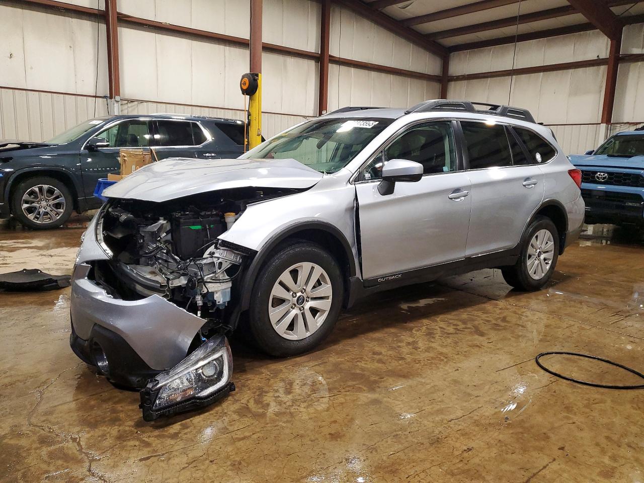 Salvage Subaru Outback Image