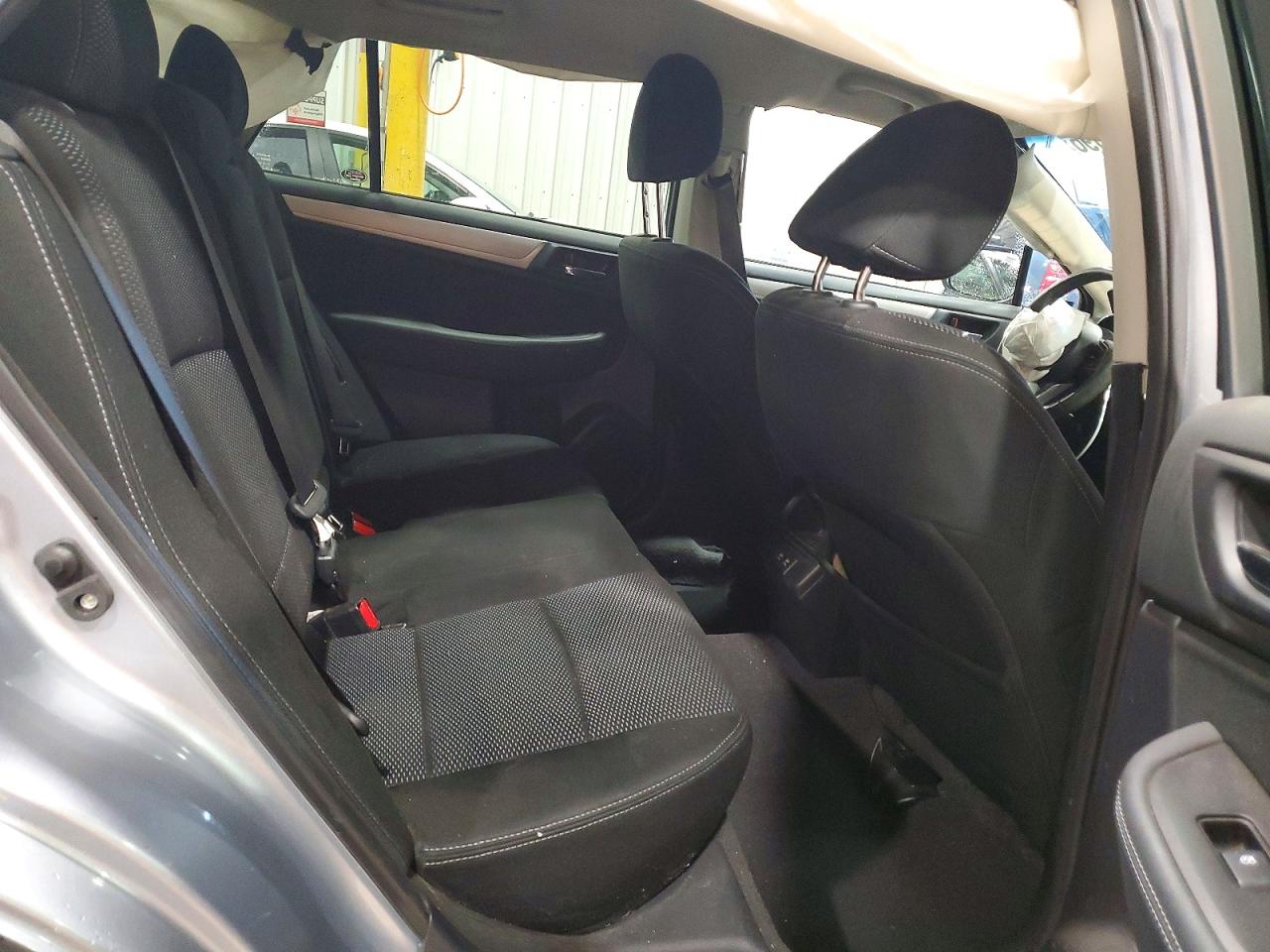 Subaru Outback 2.5i Premium