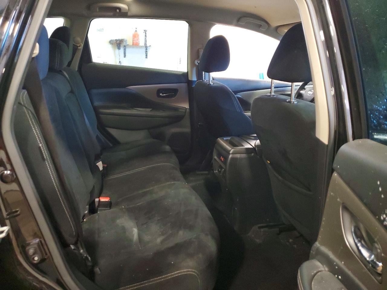 Nissan Murano S