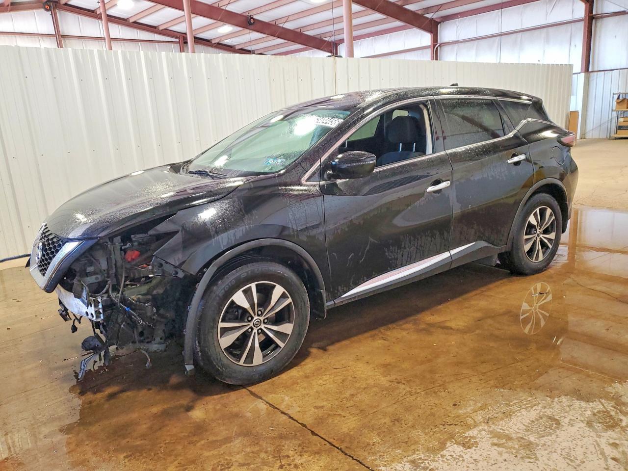 Salvage Nissan Murano Image