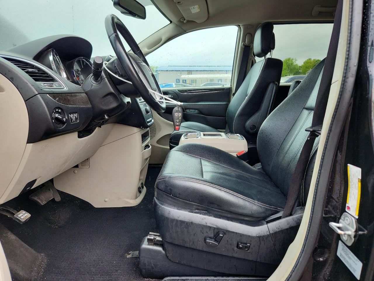 Chrysler Minivan Touring
