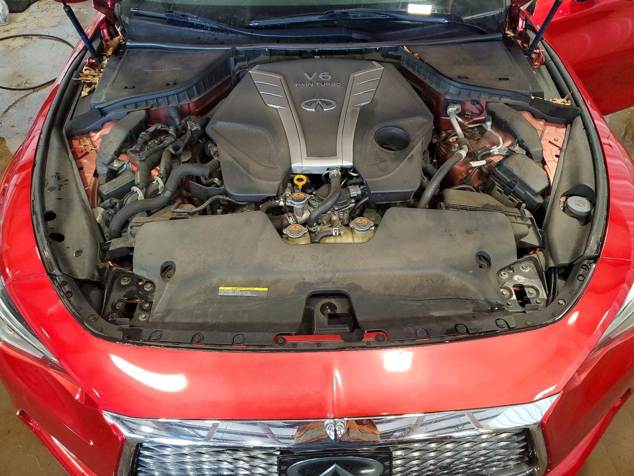 INFINITI Q60 Red Sport 400