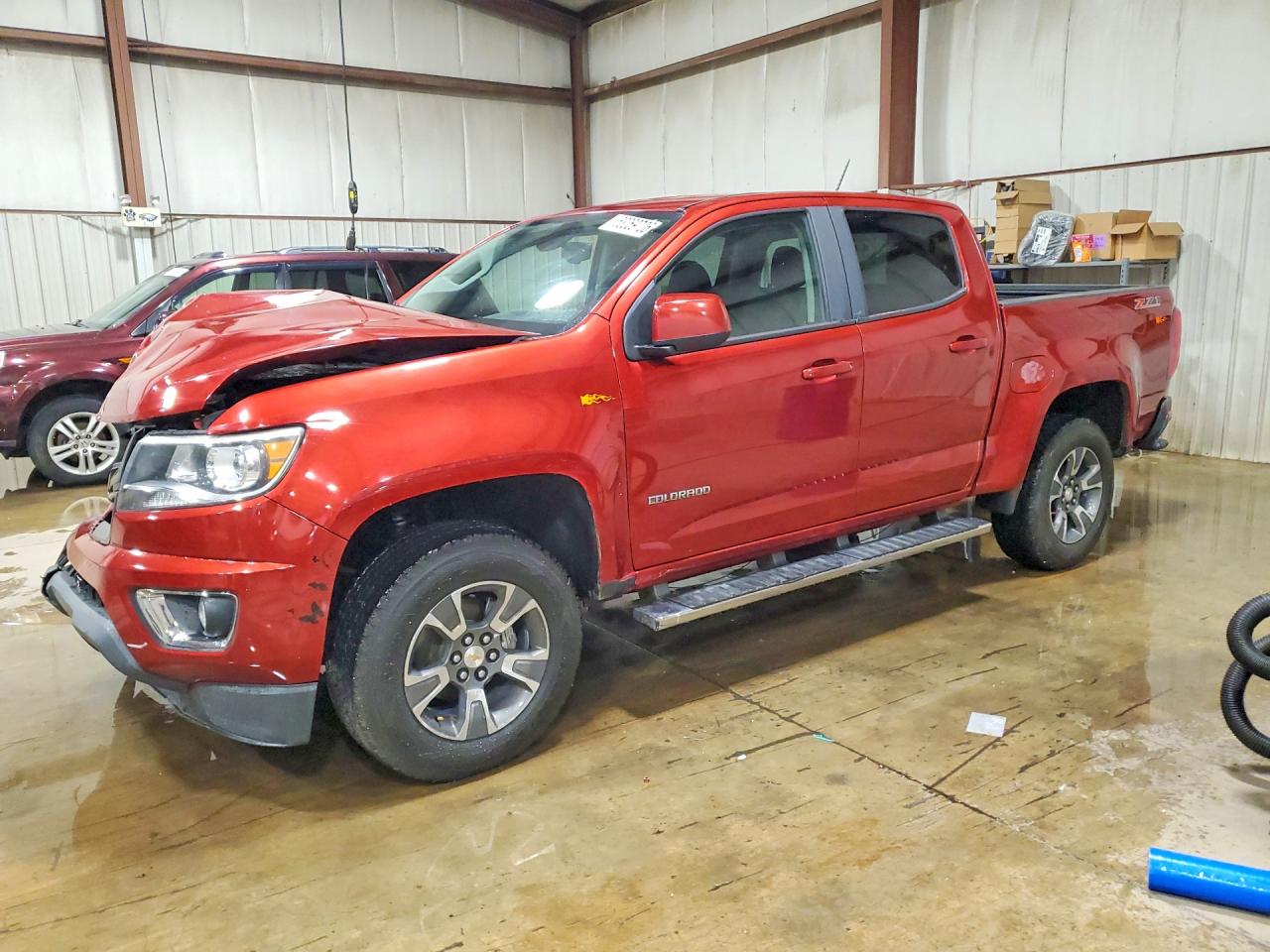 Salvage Chevrolet Colorado Image