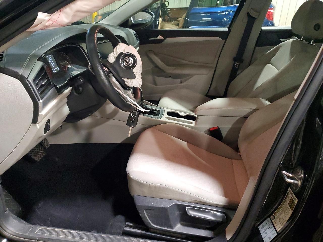 Volkswagen Jetta S
