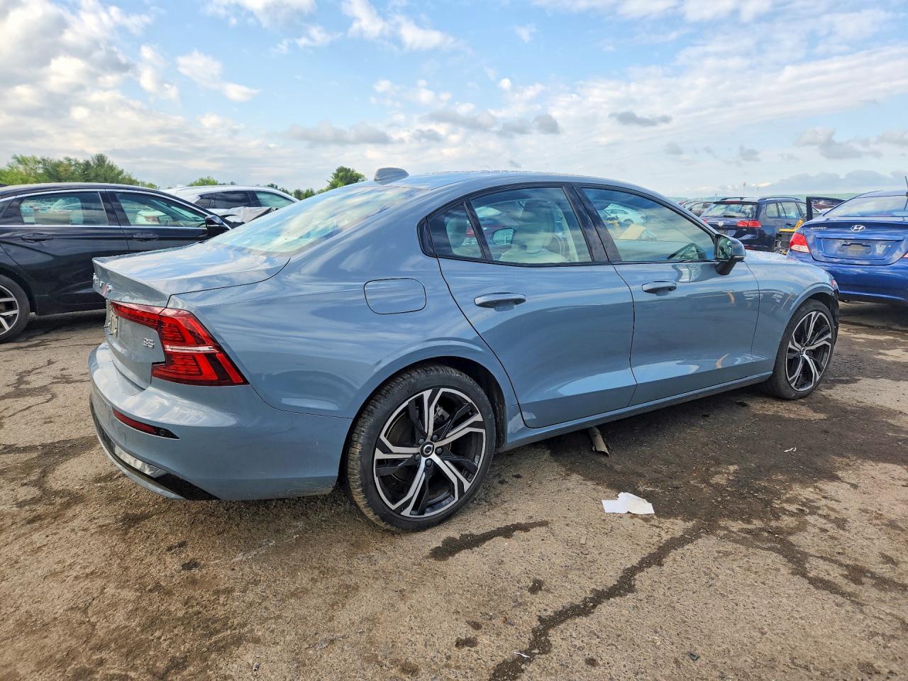 Volvo S60 Core