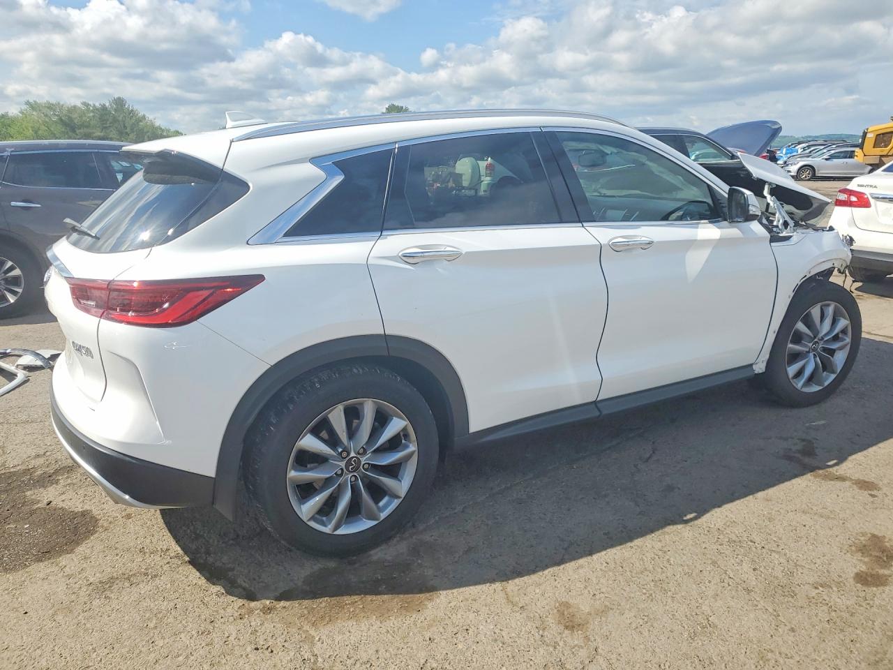 INFINITI Qx Luxe