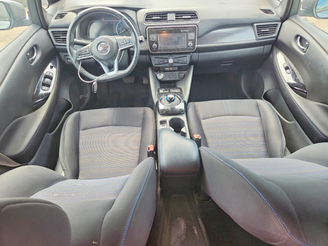 Nissan LEAF Sv