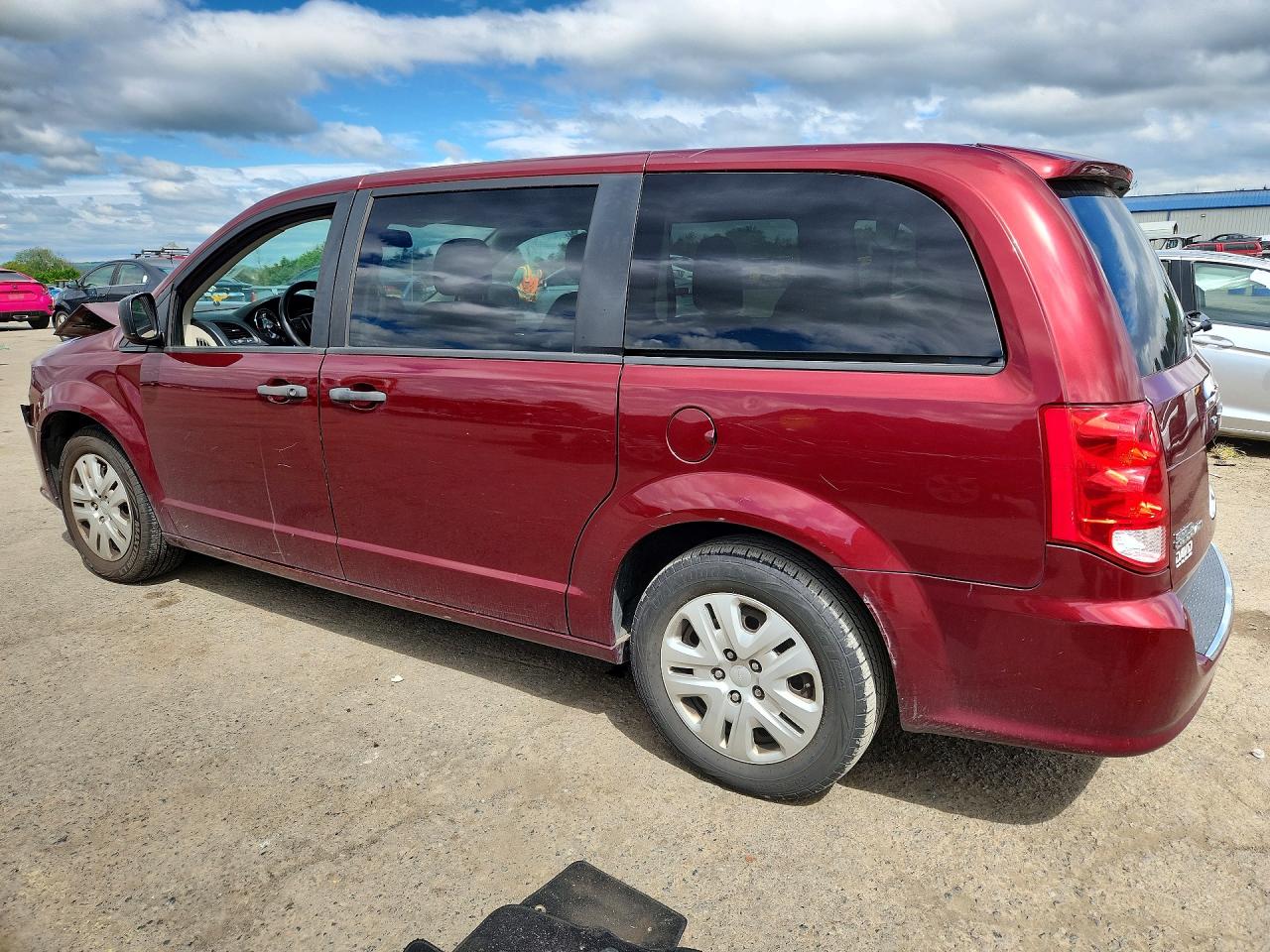 Dodge Caravan Se