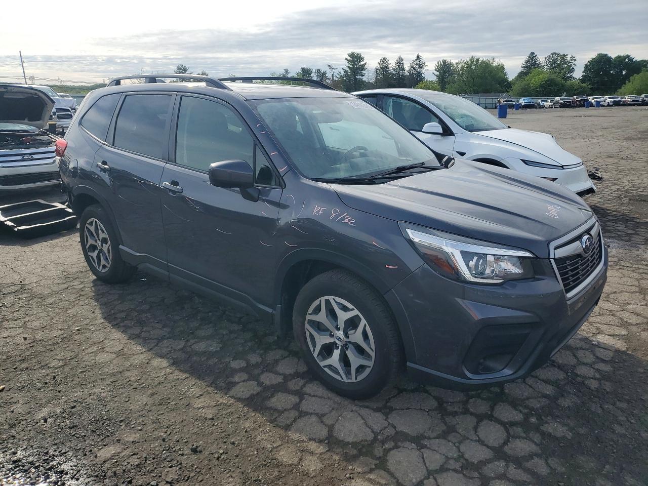 Subaru Forester Premium