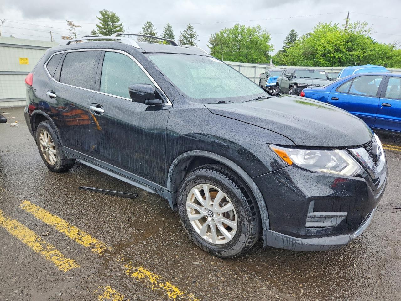 Nissan Rogue Sv