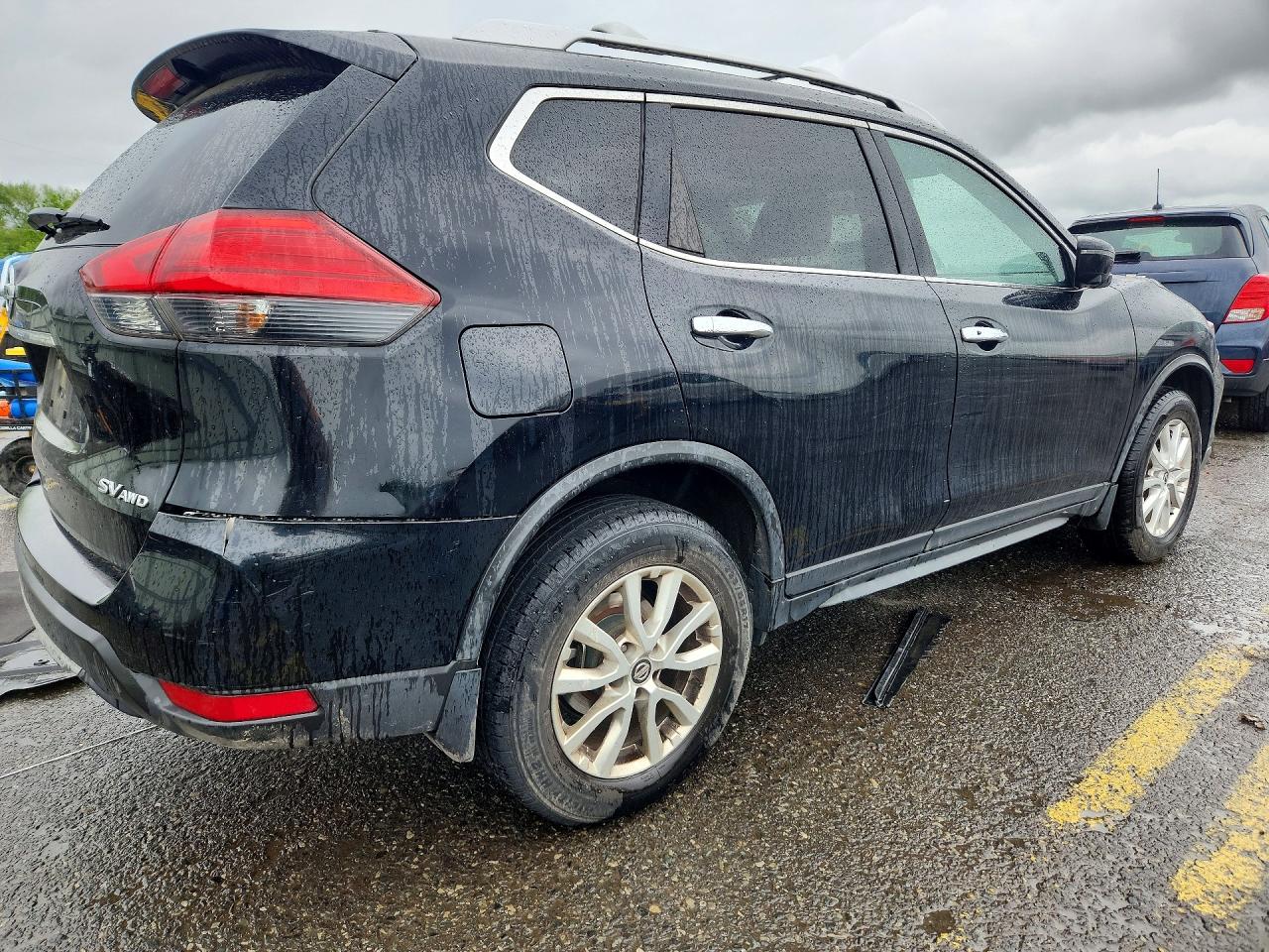 Nissan Rogue Sv